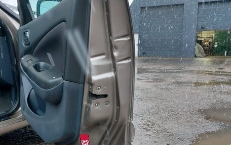 Nissan Almera, 2006 год, 450 000 рублей, 10 фотография