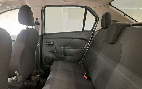 Renault Logan II, 2020 год, 870 000 рублей, 15 фотография