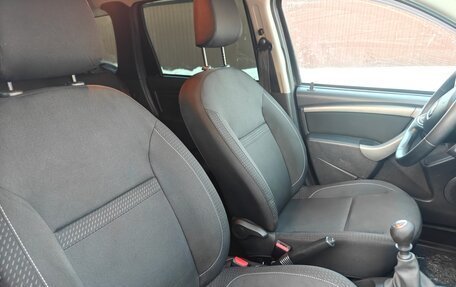 Renault Duster I рестайлинг, 2019 год, 1 500 000 рублей, 36 фотография