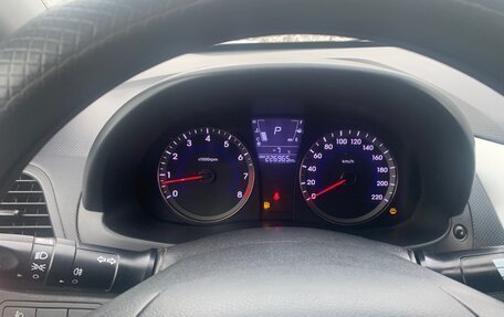 Hyundai Solaris II рестайлинг, 2012 год, 570 000 рублей, 6 фотография