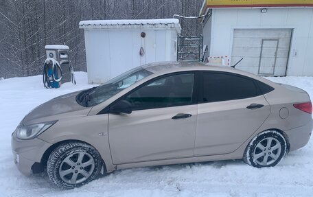 Hyundai Solaris II рестайлинг, 2012 год, 570 000 рублей, 2 фотография