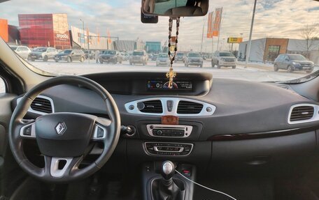 Renault Scenic III, 2012 год, 900 000 рублей, 10 фотография