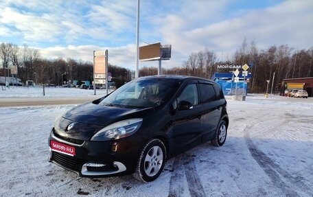 Renault Scenic III, 2012 год, 900 000 рублей, 1 фотография