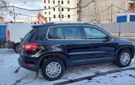 Volkswagen Tiguan I, 2010 год, 1 099 999 рублей, 6 фотография