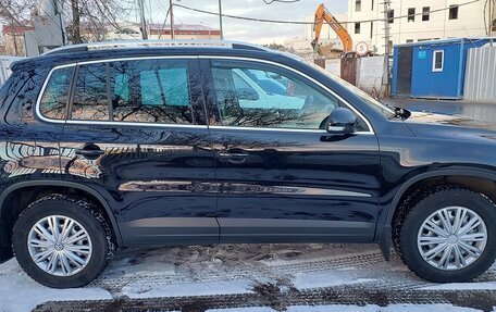 Volkswagen Tiguan I, 2010 год, 1 099 999 рублей, 4 фотография