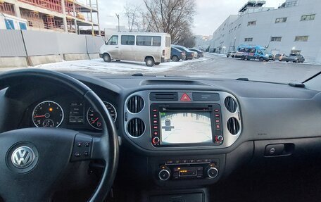 Volkswagen Tiguan I, 2010 год, 1 099 999 рублей, 10 фотография