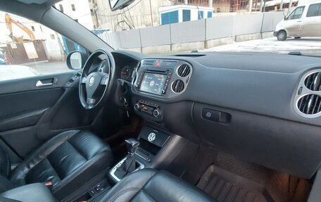 Volkswagen Tiguan I, 2010 год, 1 099 999 рублей, 24 фотография
