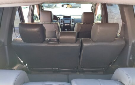 Toyota Land Cruiser Prado 120 рестайлинг, 2005 год, 1 849 000 рублей, 10 фотография