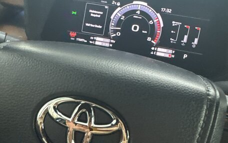 Toyota Tundra, 2022 год, 8 фотография