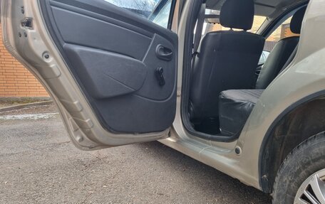 Renault Logan I, 2010 год, 600 000 рублей, 11 фотография