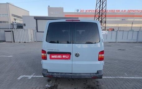 Volkswagen Transporter T5 рестайлинг, 2008 год, 1 550 000 рублей, 4 фотография