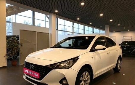 Hyundai Solaris II рестайлинг, 2020 год, 1 535 000 рублей, 7 фотография