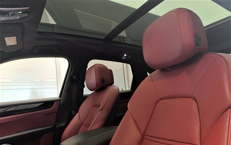 Porsche Cayenne III, 2022 год, 8 990 000 рублей, 10 фотография