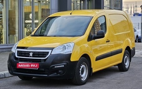 Peugeot Partner II рестайлинг 2, 2021 год, 2 299 000 рублей, 6 фотография
