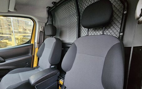 Peugeot Partner II рестайлинг 2, 2021 год, 2 299 000 рублей, 11 фотография