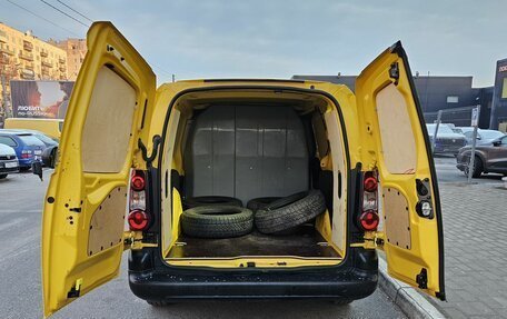 Peugeot Partner II рестайлинг 2, 2021 год, 2 299 000 рублей, 23 фотография