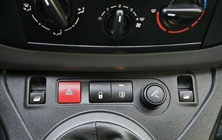 Peugeot Partner II рестайлинг 2, 2021 год, 2 299 000 рублей, 21 фотография