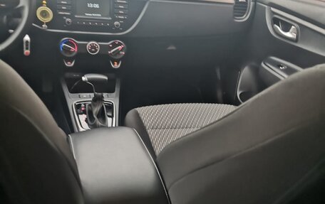 KIA Rio IV, 2019 год, 1 550 000 рублей, 11 фотография