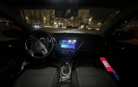 Hyundai Solaris II рестайлинг, 2017 год, 1 400 000 рублей, 10 фотография