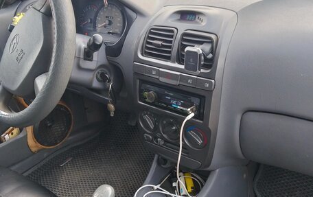 Hyundai Accent II, 2004 год, 320 000 рублей, 7 фотография