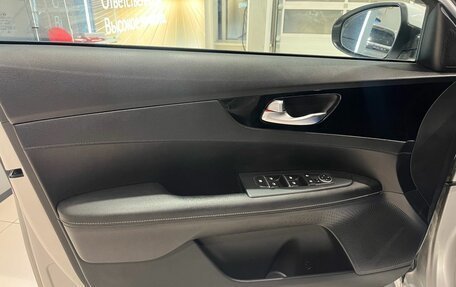 KIA Cerato IV, 2020 год, 1 799 000 рублей, 8 фотография