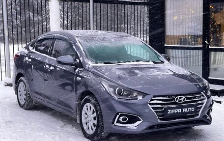 Hyundai Solaris II рестайлинг, 2017 год, 1 199 000 рублей, 1 фотография