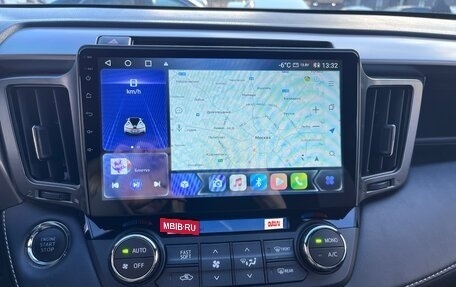 Toyota RAV4, 2019 год, 3 100 000 рублей, 8 фотография