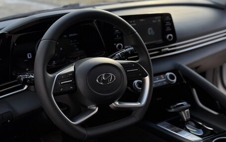 Hyundai Elantra, 2022 год, 2 000 000 рублей, 7 фотография