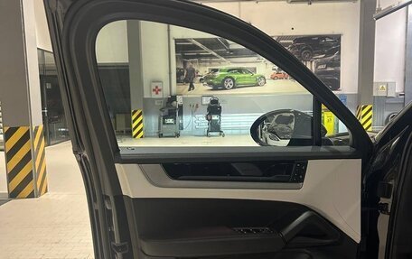 Porsche Cayenne III, 2025 год, 18 490 000 рублей, 9 фотография