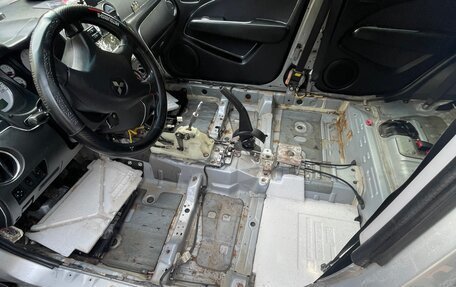 Mitsubishi Outlander III рестайлинг 3, 2007 год, 700 000 рублей, 11 фотография