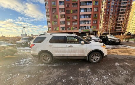 Ford Explorer VI, 2013 год, 1 930 000 рублей, 6 фотография