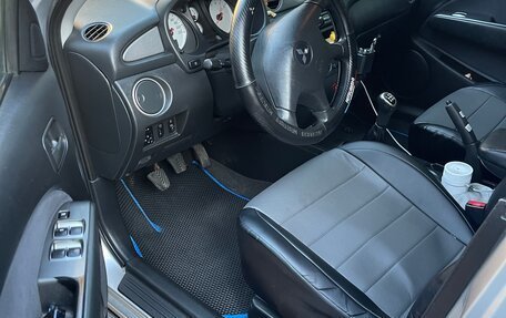 Mitsubishi Outlander III рестайлинг 3, 2007 год, 700 000 рублей, 15 фотография