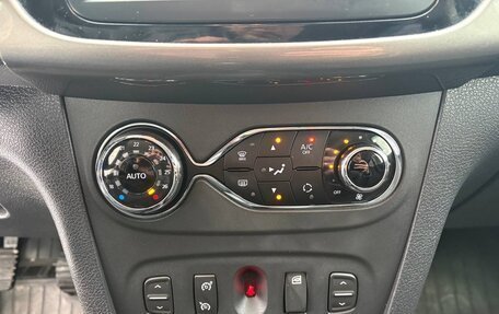 Renault Sandero II рестайлинг, 2019 год, 1 080 000 рублей, 16 фотография