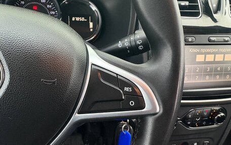 Renault Sandero II рестайлинг, 2019 год, 1 080 000 рублей, 20 фотография