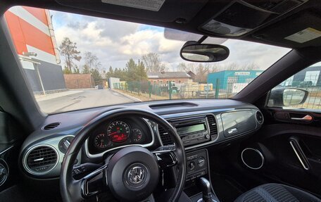 Volkswagen Beetle, 2014 год, 1 060 000 рублей, 10 фотография