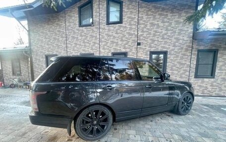 Land Rover Range Rover IV рестайлинг, 2017 год, 5 300 000 рублей, 4 фотография