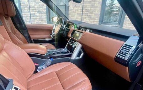 Land Rover Range Rover IV рестайлинг, 2017 год, 5 300 000 рублей, 11 фотография