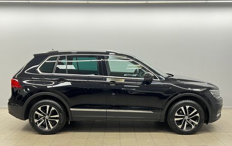 Volkswagen Tiguan II, 2019 год, 2 198 000 рублей, 5 фотография