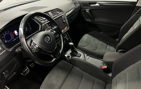 Volkswagen Tiguan II, 2019 год, 2 198 000 рублей, 8 фотография