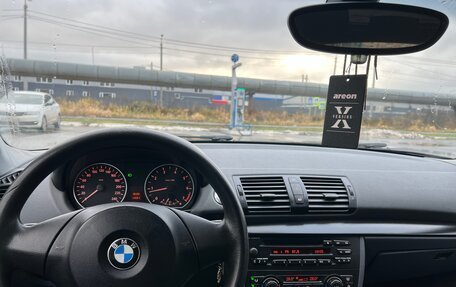 BMW 1 серия, 2004 год, 800 000 рублей, 17 фотография