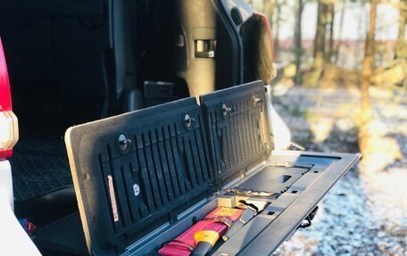 Toyota Land Cruiser 200, 2008 год, 2 350 000 рублей, 26 фотография