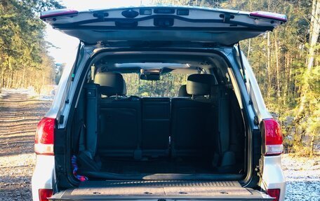 Toyota Land Cruiser 200, 2008 год, 2 350 000 рублей, 24 фотография