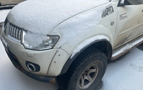 Mitsubishi Pajero Sport II рестайлинг, 2010 год, 1 650 000 рублей, 2 фотография