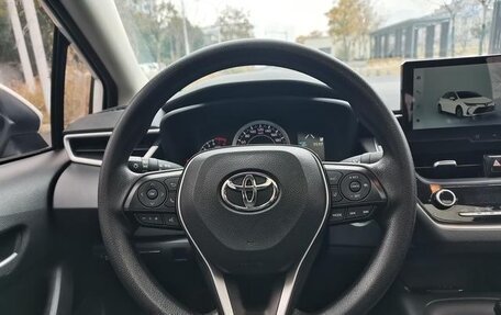 Toyota Corolla, 2022 год, 1 350 000 рублей, 10 фотография