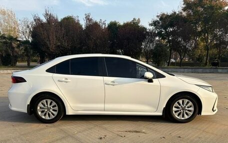 Toyota Corolla, 2022 год, 1 270 000 рублей, 4 фотография