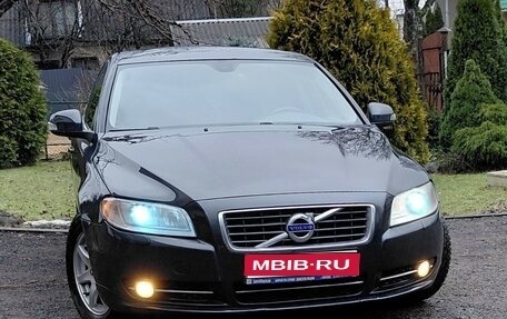 Volvo S80 II рестайлинг 2, 2010 год, 800 000 рублей, 1 фотография