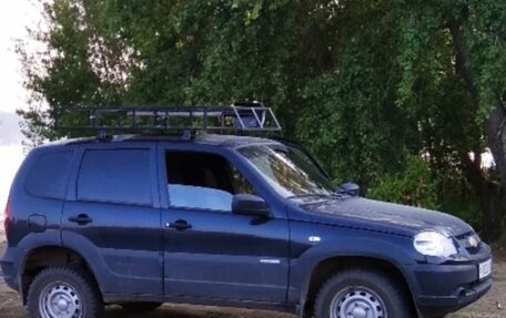 Chevrolet Niva I рестайлинг, 2012 год, 355 000 рублей, 2 фотография