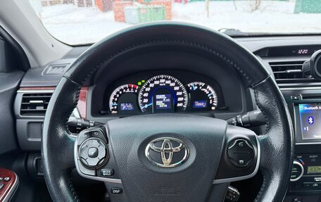 Toyota Camry, 2013 год, 1 950 000 рублей, 8 фотография