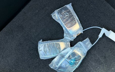 Mercedes-Benz V-Класс, 2025 год, 13 990 000 рублей, 6 фотография