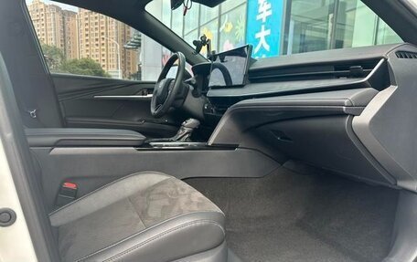 Toyota Camry, 2025 год, 3 560 000 рублей, 14 фотография